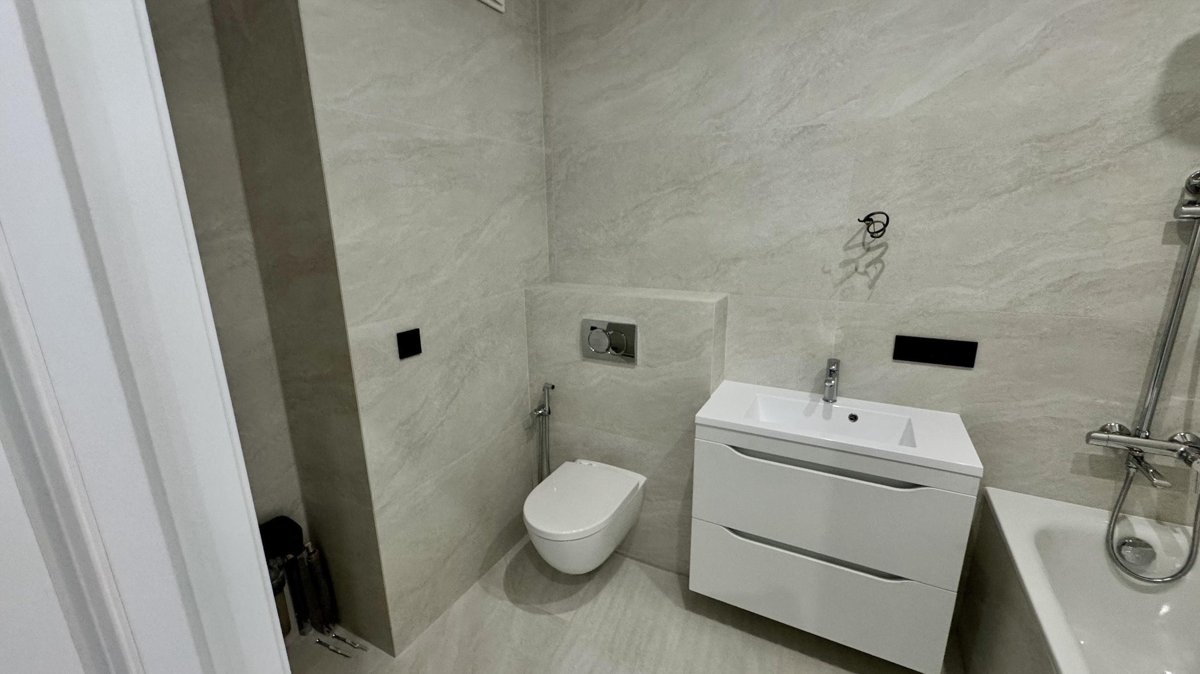 ЖК Варшавський + 43,48 м² #ТВІЙРЕМОНТ БАЗОВИЙ